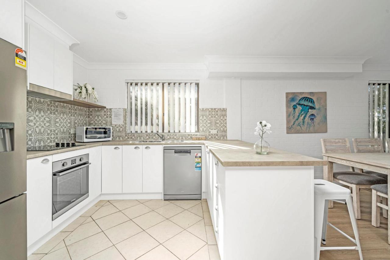 Husky 56 Beachfront Villa'S - Great Location On The Beach ハスキッソン エクステリア 写真